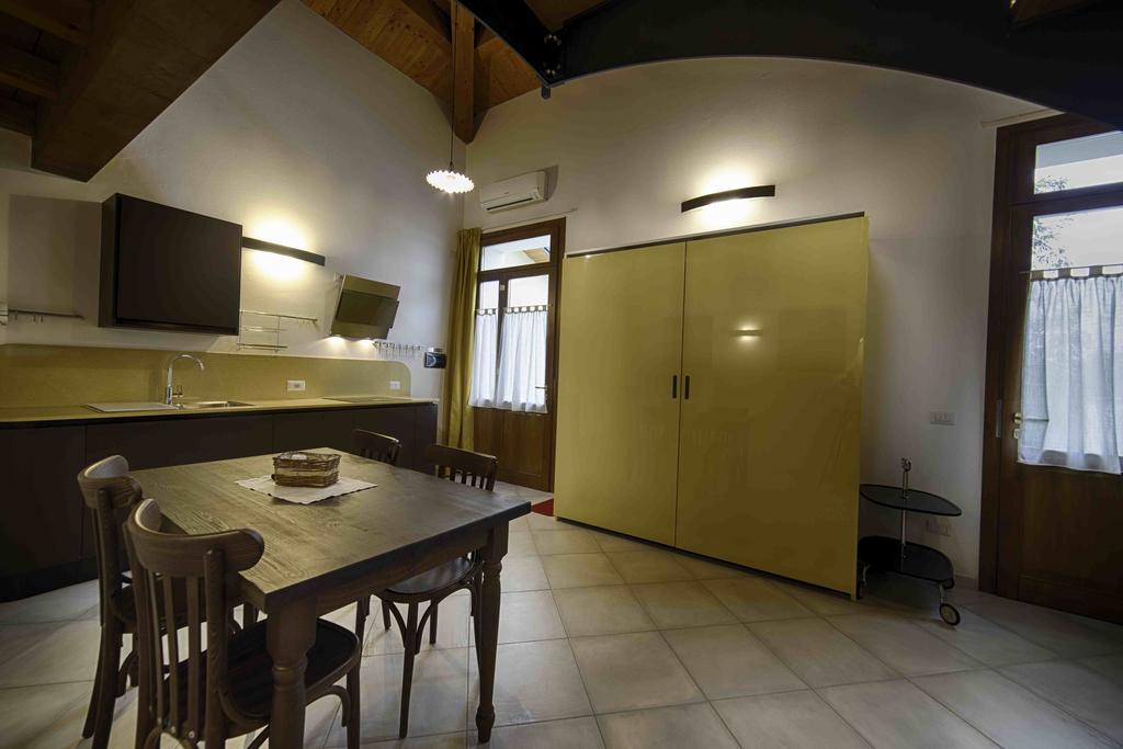 Agriturismo La Boschina Crema Bagian luar foto