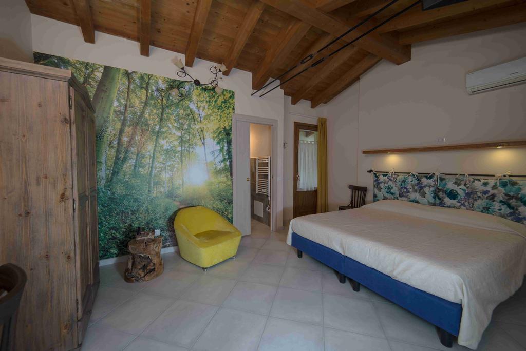Agriturismo La Boschina Crema Bagian luar foto